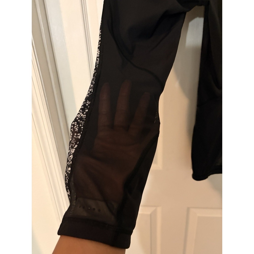 Lululemon Athletica Black White M Cropped Mesh Leggings Women's Activewear - Picture 6 of 8